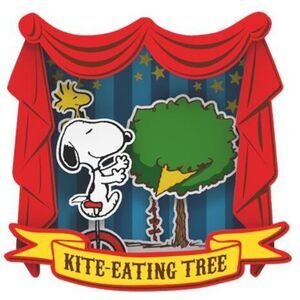 Snoopy Circus Adventure Wooden Magnet  COLLECTABLES